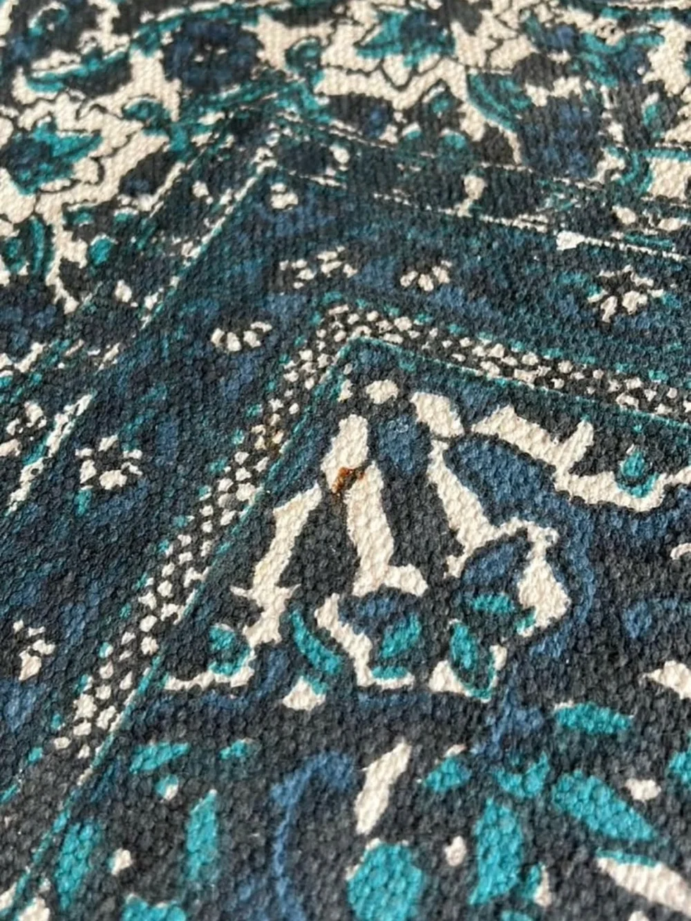 4x6 Tassled Carpet Table Topper Or General Decor